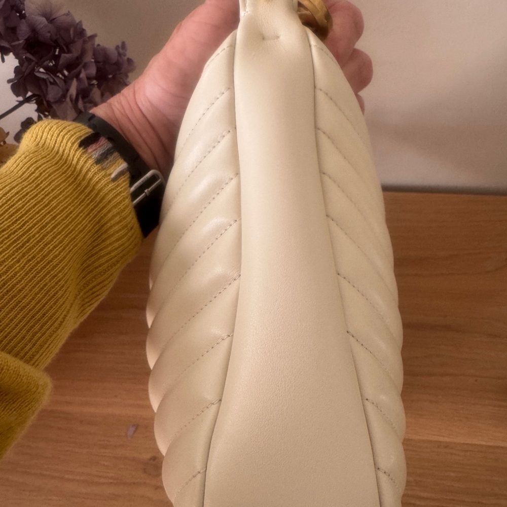 Ferragamo Quilted Bag - NEW - Picture 10 of 11